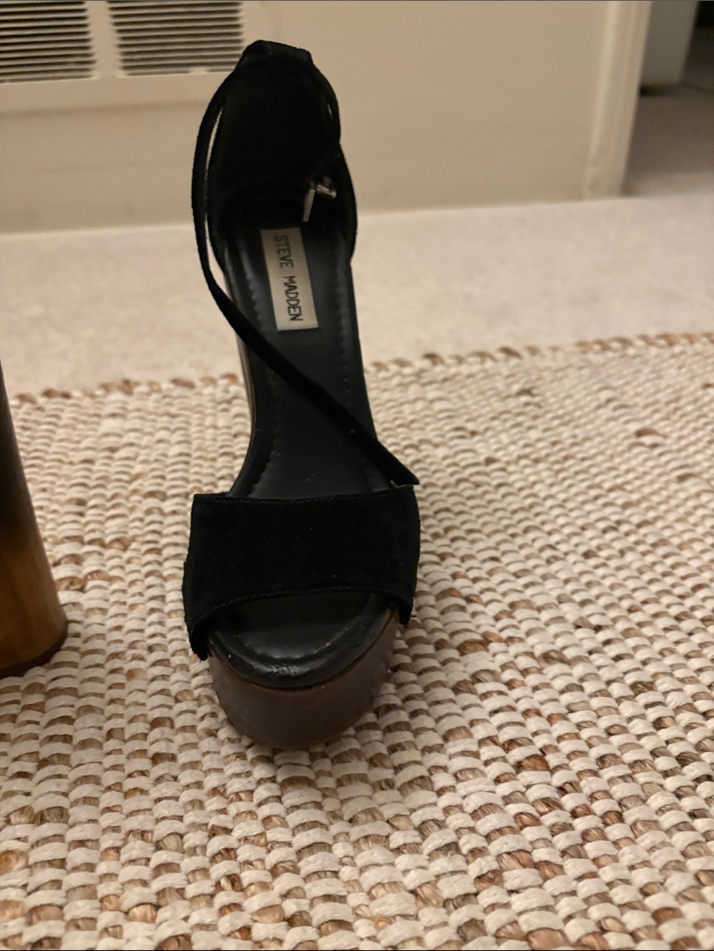 Steve Madden Black Suede Platform Block Heels 👠 ❤️🐻 - Picture 6 of 9